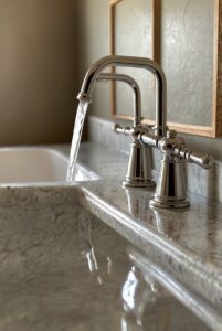 Read more about the article How to choose the right size faucet for your bathroom sink?