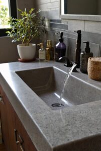 Read more about the article How to install an integrated sink in a bathroom countertop?