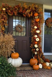 Read more about the article Upgrade Your Entryway: Top 5 Stunning Fall Porch Decor Ideas